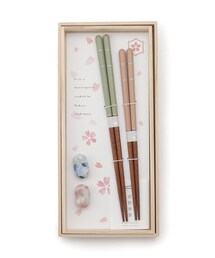 one'sterrace（ワンズテラス）の「塗箸 箸置き揃え 銀糸（カトラリー）」