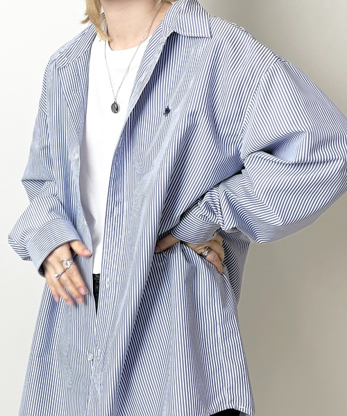 POLO BCS(ポロ ビーシーエス)の「【POLO BCS】別注 ワンポイント刺繍 オーバーサイズレギュラーカラー ブロード / ストライプ / デニム ビッグシルエットシャツ(シャツ/ブラウス・メンズ・グリーン/サックスブルー/ホワイト/サックスブルー系2/ブルー/パープル/ブラック/ブルー系その他/ブルー系その他2・M/L)」の5枚目の写真