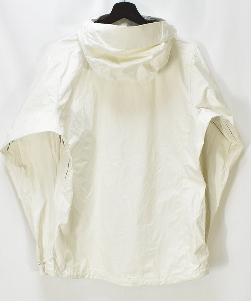patagonia（パタゴニア）の「【ヴィンテージ古着】Patagonia / パタゴニア H2NO フルジップ ナイロンジャケット（ナイロンジャケット・レディース・ホワイト・MEDIUM）」の3枚目の写真