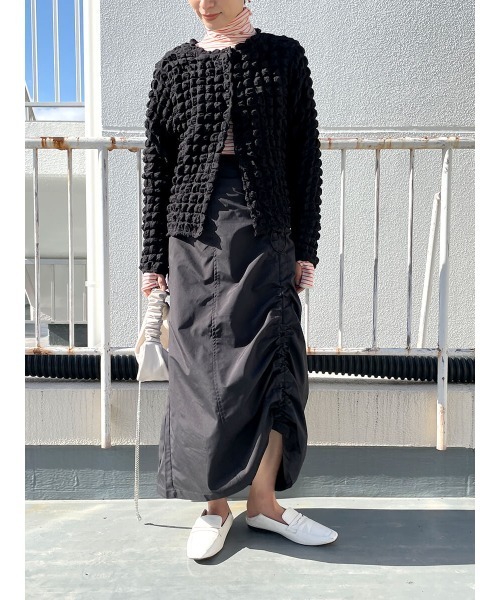 HEILIS(ヘイリス)の「シャーリングストレートスカート / ミリタリー ミリタリースカート ドロスト ロングスカート(スカート・レディース・ブラック/カーキ・FREE)」の5枚目の写真