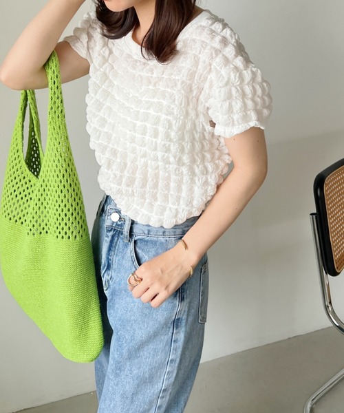 CLEA(クレア)の「ふくれポップコーンコンパクト半袖トップス(Tシャツ/カットソー・レディース・イエロー/ホワイト/ブラック・FREE)」の5枚目の写真