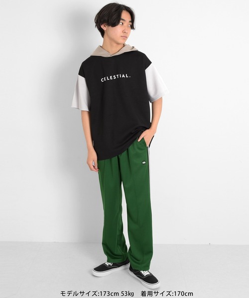 GLAZOS（グラソス）の「【接触冷感】エアリークッション・アソートロゴ切替半袖パーカー（パーカー・キッズ・ブラック/ホワイト/ライトグレー・140cm/170cm/150cm/160cm）」の8枚目の写真