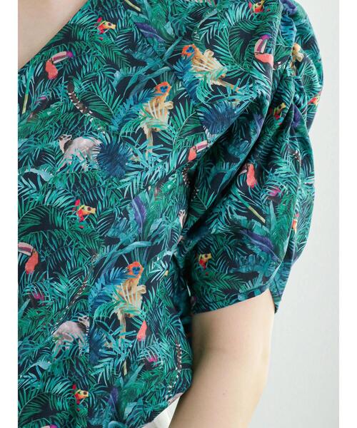 Te chichi（テチチ）の「リバティプリントシャーリングブラウス(Tou-can Hide)（シャツ/ブラウス・レディース・ブルー/カーキ・ﾌﾘ-）」の21枚目の写真