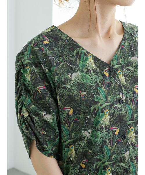 Te chichi（テチチ）の「リバティプリントシャーリングブラウス(Tou-can Hide)（シャツ/ブラウス・レディース・ブルー/カーキ・ﾌﾘ-）」の11枚目の写真