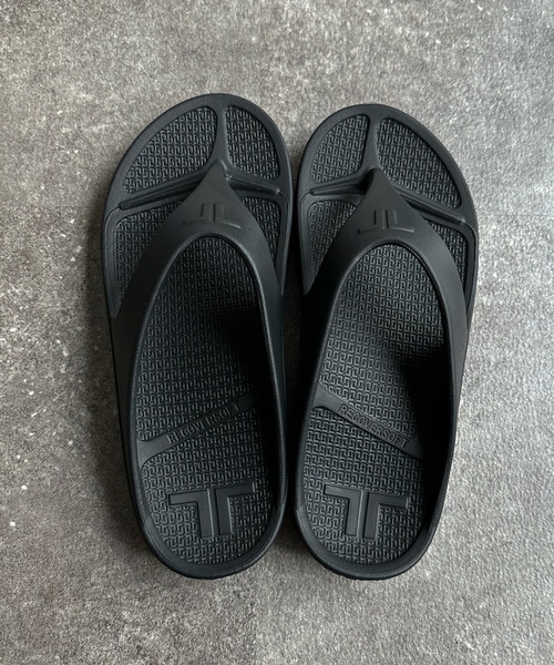 DouDou（ドゥドゥ）の「【TELIC/テリック】 FLIP FLOP（サンダル・レディース・キャメル/アイボリー/ブラック・SMALL/MEDIUM）」の12枚目の写真