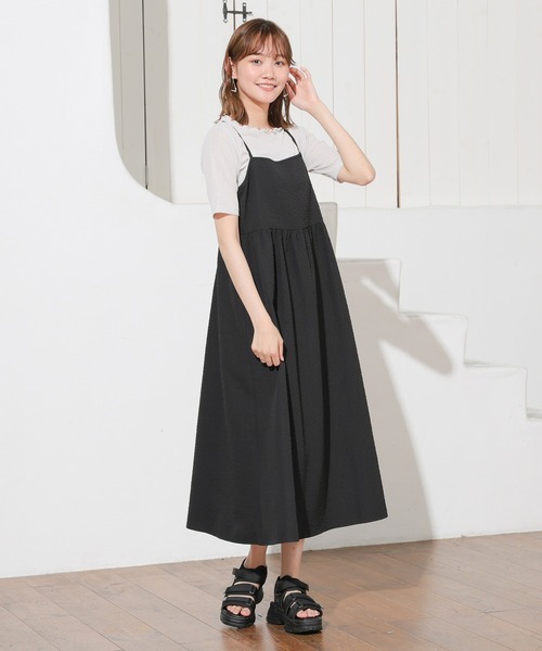 Honeys(ハニーズ)の「キャミワンピース(ワンピース・レディース・グレイッシュベージュ/ブラック/アイボリー・L/M/S/LL)」の10枚目の写真