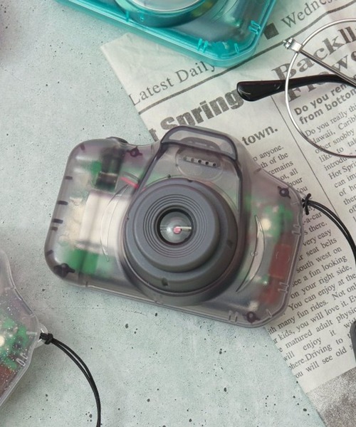 BAYFLOW(ベイフロー)の「OMOIDE CAMERA クリア(KIDS)(カメラ/カメラグッズ・キッズ・ホワイト/ブルー/ラベンダー/ブラック・FREE)」の3枚目の写真