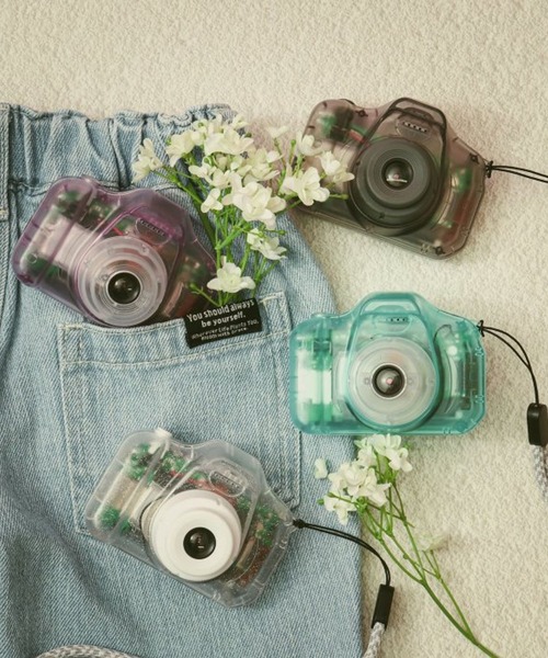 BAYFLOW(ベイフロー)の「OMOIDE CAMERA クリア(KIDS)(カメラ/カメラグッズ・キッズ・ホワイト/ブルー/ラベンダー/ブラック・FREE)」の8枚目の写真