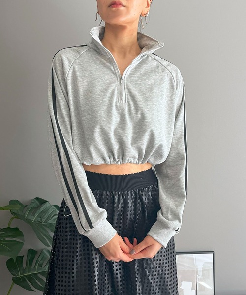 Jewelobe（ジュエローブ）の「ハーフジップラインスリーブクロップドスウェット（Tシャツ/カットソー・レディース・杢グレー/アイボリー/ブラック・FREE）」の13枚目の写真