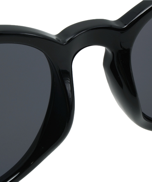 SLY（スライ）の「ERIN EYE WEAR（サングラス・レディース・ブラック/マルチ・FREE）」の7枚目の写真