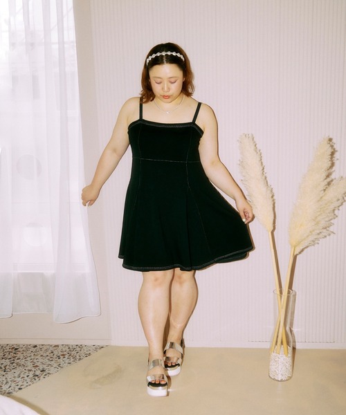 PUNYUS(プニュズ)の「ステッチフレアミニワンピース(ワンピース・レディース・ブラック・2/4/3/1)」の10枚目の写真