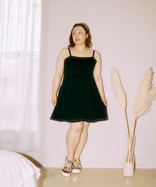 PUNYUS(プニュズ)の「ステッチフレアミニワンピース(ワンピース・レディース・ブラック・2/4/3/1)」の13枚目の写真