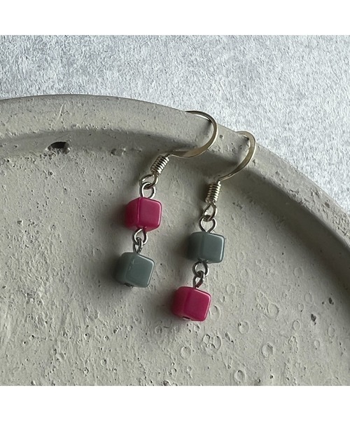 楽天市場】キューブ ピアス 2mm 3mm Silver925 極小 小さい