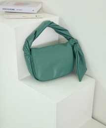 mysty woman | 【井桁弘恵さん着用アイテム】パッファーショルダーBAG 974137(ハンドバッグ)