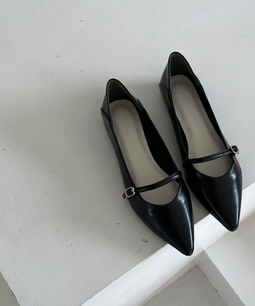 Doux archives（ドゥアルシーヴ）の「バブーシュストラップパンプス（パンプス・レディース・ブラック/シルバー・LARGE/MEDIUM）」の2枚目の写真