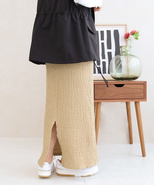 Social GIRL（ソーシャルガール）の「バックスリットジャガードロングスカート（スカート・レディース・ブラック/オフホワイト/ブルー/ベージュ・M）」の13枚目の写真