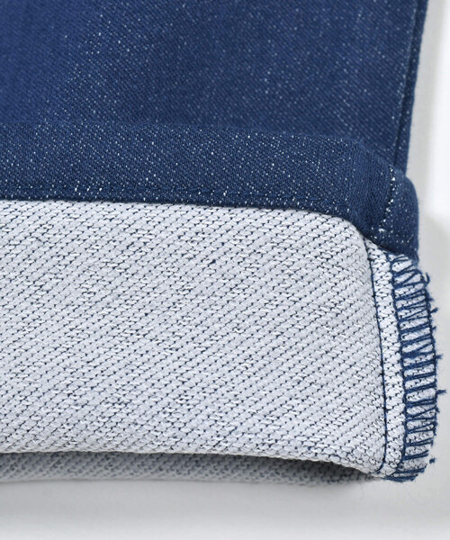 BeBe（ベベ）の「ジョグデニムポケット刺繍パンツ(90~150cm)（デニムパンツ・キッズ・ネイビー・150cm/140cm/130cm/100cm/120cm/110cm/90cm）」の10枚目の写真