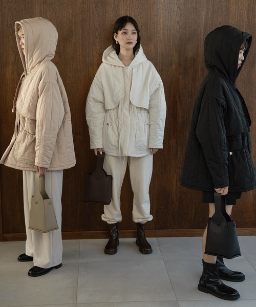 lawgy（ラウジー）の「one handle button arrange bag（ハンドバッグ・レディース・ベージュ/ブラウン/ブラック・FREE）」の16枚目の写真