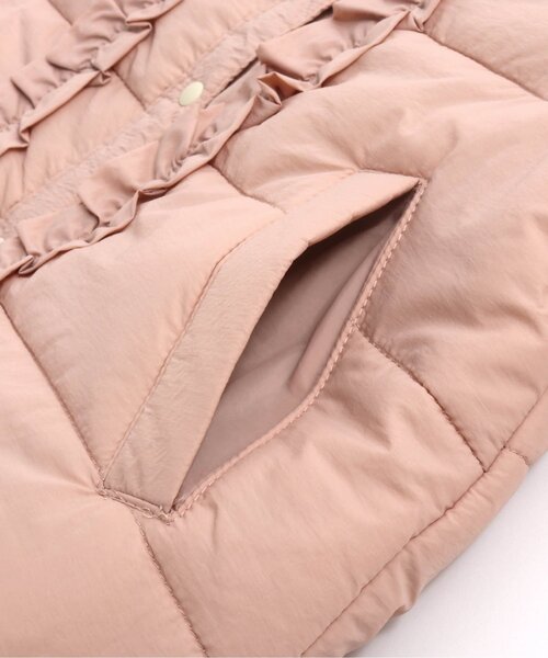apres les cours（アプレレクール）の「【WEB限定】デイリー中綿フリルジャケット（ダウンジャケット/コート・キッズ・アイボリー/ピンク/ブラック/ミント・120/110/80/90/140/100/130）」の7枚目の写真