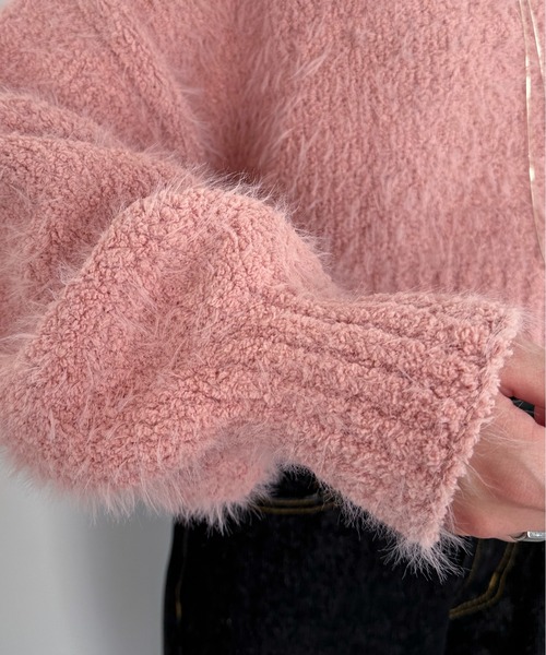 EPIMI E'PIMMY（エピミエピミー）の「【ハンドウォッシャブル】2WAYモールフェザーショートプルオーバー（ニット/セーター・レディース・ピンクベージュ/ブルー/チャコールグレー/オフホワイト・MEDIUM）」の21枚目の写真