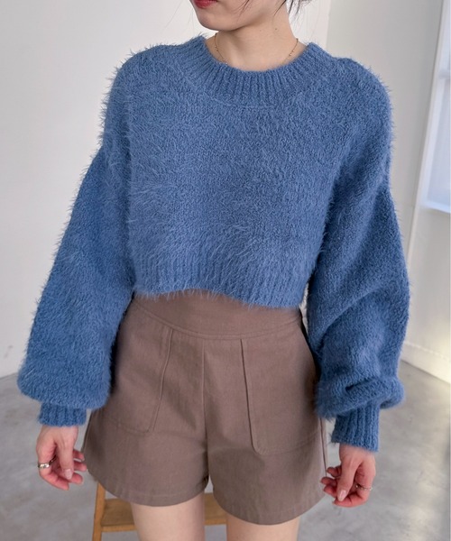 EPIMI E'PIMMY（エピミエピミー）の「【ハンドウォッシャブル】2WAYモールフェザーショートプルオーバー（ニット/セーター・レディース・ピンクベージュ/ブルー/チャコールグレー/オフホワイト・MEDIUM）」の16枚目の写真