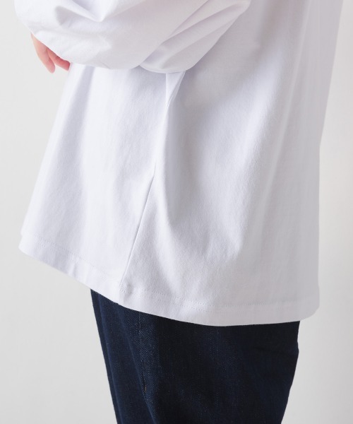 OMNES（オムネス）の「袖ボリュームタック長袖Tシャツ（Tシャツ/カットソー・レディース・ホワイト/グレー/キャメル/ブラック・FREE）」の12枚目の写真