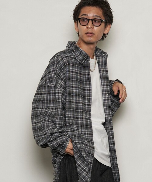 PUBLUX(パブリュクス)の「PUBLUX/パブリュクス スーパービッグダメージシャツ【限定展開】(シャツ/ブラウス・メンズ・グリーン/ネイビー/ブラック・SMALL/MEDIUM/LARGE)」の5枚目の写真