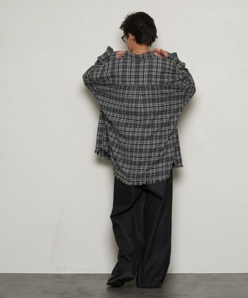 PUBLUX(パブリュクス)の「PUBLUX/パブリュクス スーパービッグダメージシャツ【限定展開】(シャツ/ブラウス・メンズ・グリーン/ネイビー/ブラック・SMALL/MEDIUM/LARGE)」の13枚目の写真