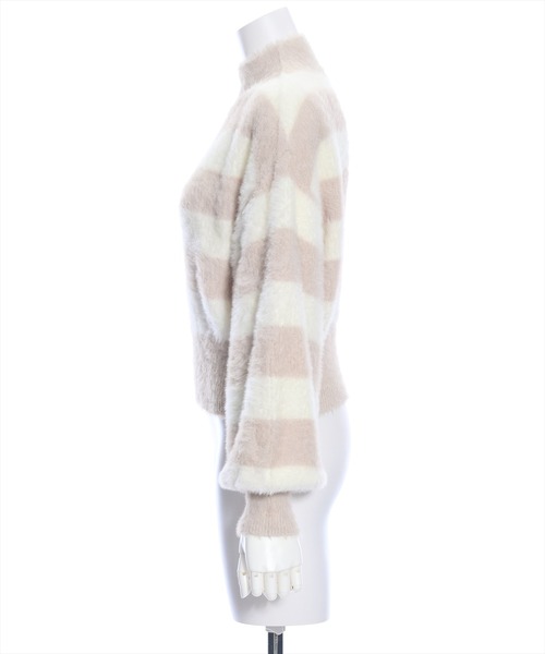 clear（クリア）の「×フェザーハイネックニットトップス（ニット/セーター・レディース・ベージュ/ピンク/アイボリー/ブルー/ホワイト系その他/ブラック/ベージュ系その他・F）」の9枚目の写真