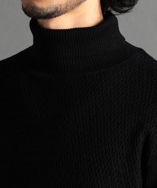 HIDEAWAYS NICOLE（ハイダウェイニコル）の「シェブロンJQタートルネックニット（ニット/セーター・メンズ・ボルドー/ブラック/モカ/ホワイト×ライトグレー・X-LARGE/MEDIUM/LARGE）」の8枚目の写真