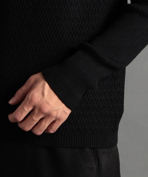 HIDEAWAYS NICOLE（ハイダウェイニコル）の「シェブロンJQタートルネックニット（ニット/セーター・メンズ・ボルドー/ブラック/モカ/ホワイト×ライトグレー・X-LARGE/MEDIUM/LARGE）」の9枚目の写真