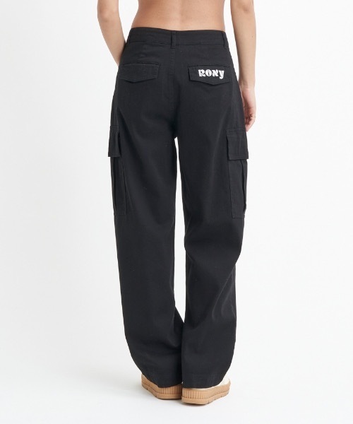 ROXY(ロキシー)の「BRING HOME/ロキシーツイルストレッチボーイズライクシルエットカーゴパンツ(カーゴパンツ・レディース・ブラック/カーキ/マルチ・MEDIUM/SMALL/LARGE)」の7枚目の写真