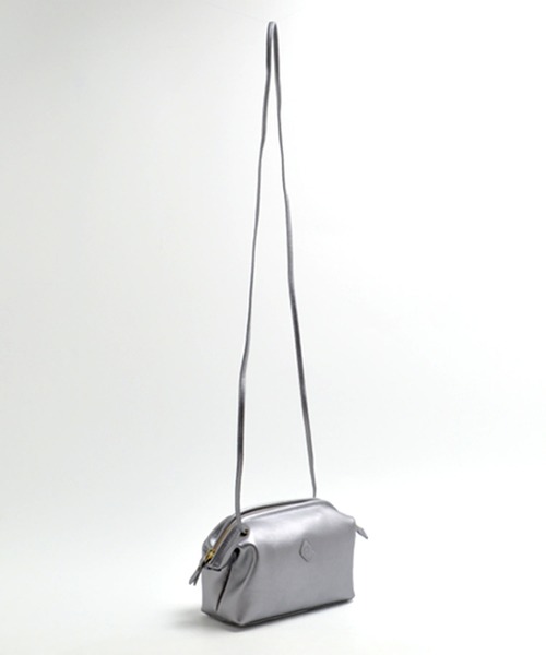 CLEDRAN（クレドラン）の「CL3542 TANTE PURSE SHOULDER SILVER コンパクト ショルダーバッグ（ショルダーバッグ・レディース・シルバー・FREE）」の9枚目の写真