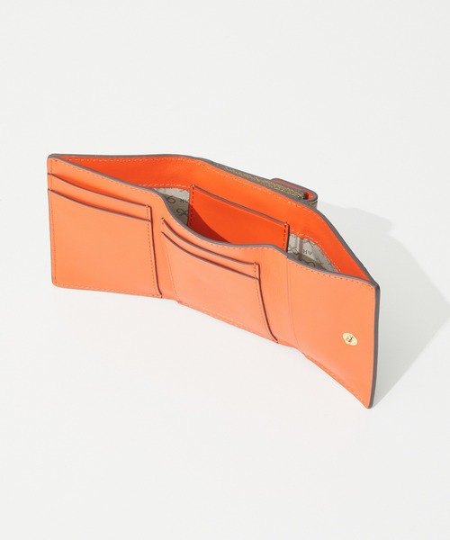 ANYA HINDMARCH（アニヤハインドマーチ）の「ANYA HINDMARCH Mini Trifold Zany in Shiny Capra with Circus アニヤハインドマーチ ザニ― ミニ トリフォード  レザー 三つ折り財布（財布・レディース・グリーン・FREE）」の5枚目の写真