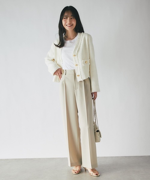 La boutique BonBon(ラブティックボンボン)の「シアークルーカットソー(Tシャツ/カットソー・レディース・ホワイト/ブラック/グレイッシュベージュ・FREE)」の11枚目の写真