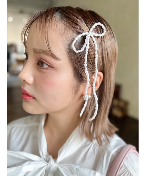 JUMELLE（ジュメロ）の「【結婚式/オケージョン】pearl ribbon pin（ヘアピン・レディース・ホワイト・FREE）」の2枚目の写真