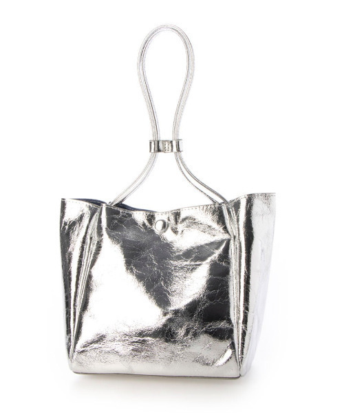 cache cache（カシュ カシュ）の「カシュカシュ cachecache / クラッシュメタリックワンハンドルミニトート（トートバッグ・レディース・ブラック/シルバー/シルバー系その他・FREE）」の9枚目の写真
