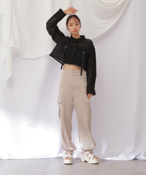 JILL by JILL STUART(ジルバイジルスチュアート)の「◇コットンレースクロップドシャツ(Tシャツ/カットソー・レディース・ホワイト/ブラック・SMALL/MEDIUM)」の3枚目の写真