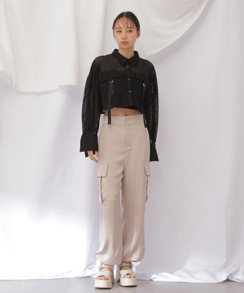 JILL by JILL STUART(ジルバイジルスチュアート)の「◇コットンレースクロップドシャツ(Tシャツ/カットソー・レディース・ホワイト/ブラック・SMALL/MEDIUM)」の5枚目の写真