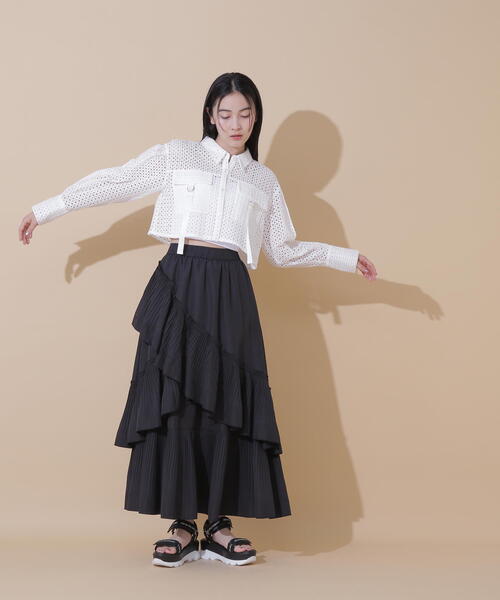 JILL by JILL STUART(ジルバイジルスチュアート)の「◇コットンレースクロップドシャツ(Tシャツ/カットソー・レディース・ホワイト/ブラック・SMALL/MEDIUM)」の15枚目の写真