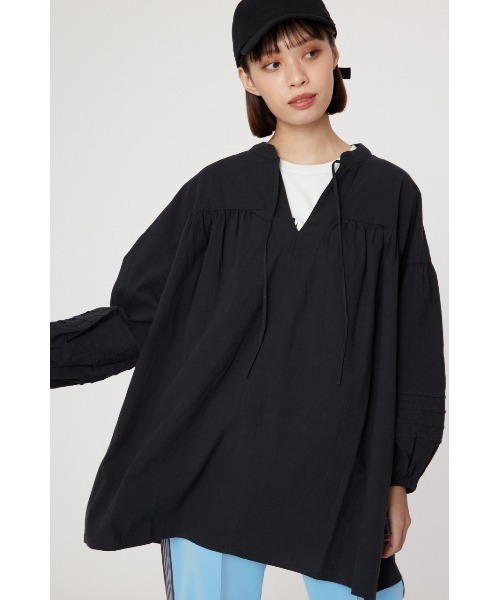 RODEO CROWNS WIDE BOWL（ロデオクラウンズワイドボウル）の「ボリュームスリーブカフタンチュニック（チュニック・レディース・オフホワイト/レッド/ブラック・FREE）」の2枚目の写真