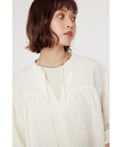 RODEO CROWNS WIDE BOWL（ロデオクラウンズワイドボウル）の「ボリュームスリーブカフタンチュニック（チュニック・レディース・オフホワイト/レッド/ブラック・FREE）」の4枚目の写真