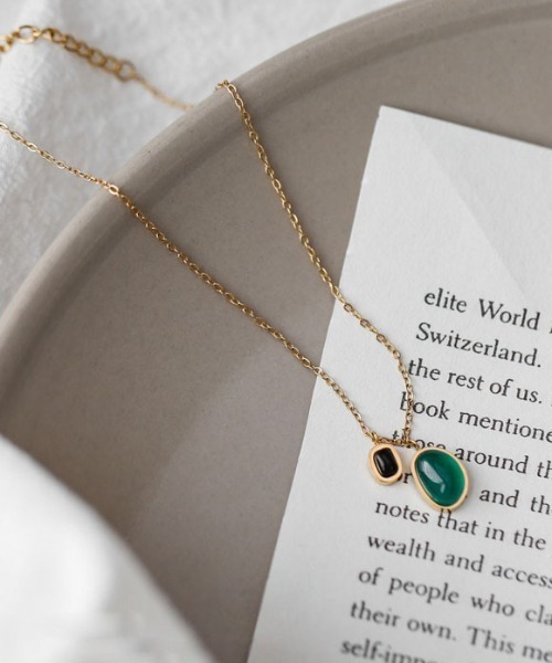 Coo+i（クーイ）の「瑪瑙ステンレスチェーンアンクレット（アンクレット・レディース・ゴールド・FREE）」の3枚目の写真