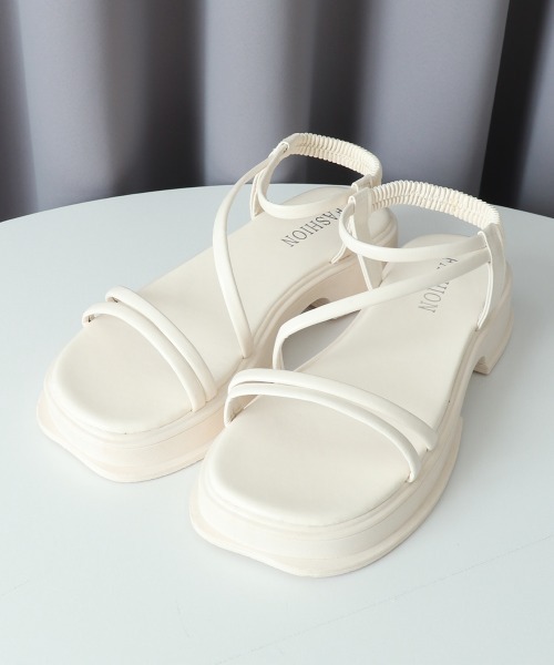 Miniministore(ミニミニストア)の「厚底 ストラップサンダル 韓国風 美脚(サンダル・レディース・ブラック/アイボリー・25.0cm/24.5cm/24.0cm/23.5cm/23.0cm/22.5cm)」の3枚目の写真