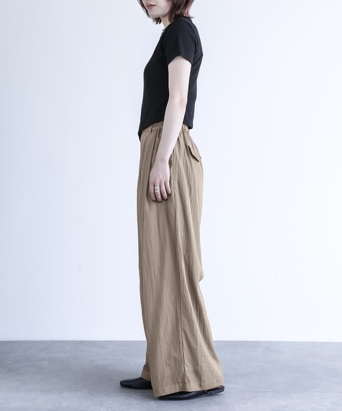 n'OrLABEL（ノアールレーベル）の「『シアータックパンツ』（その他パンツ・レディース・ベージュ/グレイッシュブルー/ブラック・1/2）」の16枚目の写真