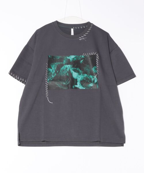 THISIS(ディスイズ)の「ダンボールニット ハンドステッチ ルーズフィット プリントTシャツ(Tシャツ/カットソー・メンズ・ホワイト/ブラック/チャコールグレー・LARGE/X-LARGE/MEDIUM)」の5枚目の写真