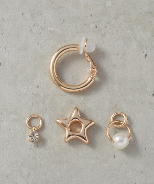 GOLDY(ゴールディ)の「アッセンブル スター チャーム イヤリング(イヤリング・レディース・ゴールド/シルバー・FREE)」の6枚目の写真