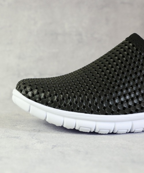 ８(eight)（エイト）の「軽量アクアシューズ 水陸両用（スリッポン・メンズ・ブラック系その他2/ブラック系その他/ブラック系その他3/ネイビー系1・LARGE/X-LARGE/XX-LARGE/MEDIUM）」の10枚目の写真