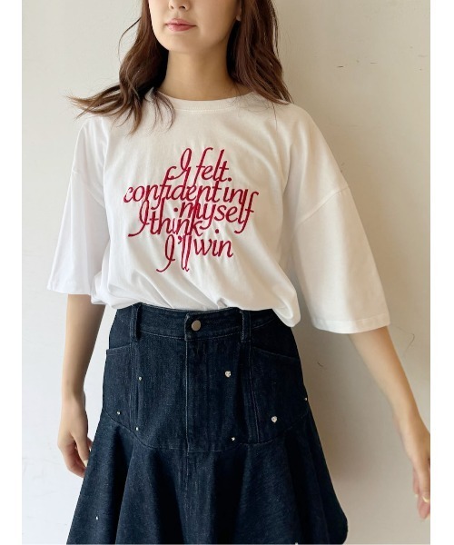 CALNAMUR（カルナムール）の「フロントメッセージTシャツ（Tシャツ/カットソー・レディース・ブラウン/ホワイト/ダークグレー・FREE）」の7枚目の写真
