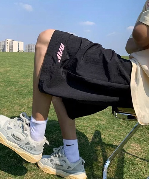 NOWLE（ノウル）の「【NOWLE】ワンポイント イージー シャカシャカ ショーツ（その他パンツ・メンズ・ブラック/ピンク/グリーン/ブルー・FREE）」の13枚目の写真